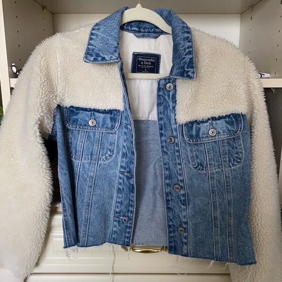 Abercrombie & Fitch cropped denim/sherpa jacket - Picture 1 of 4
